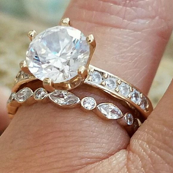 14k Solid yellow Gold Engagement ring 2pc set